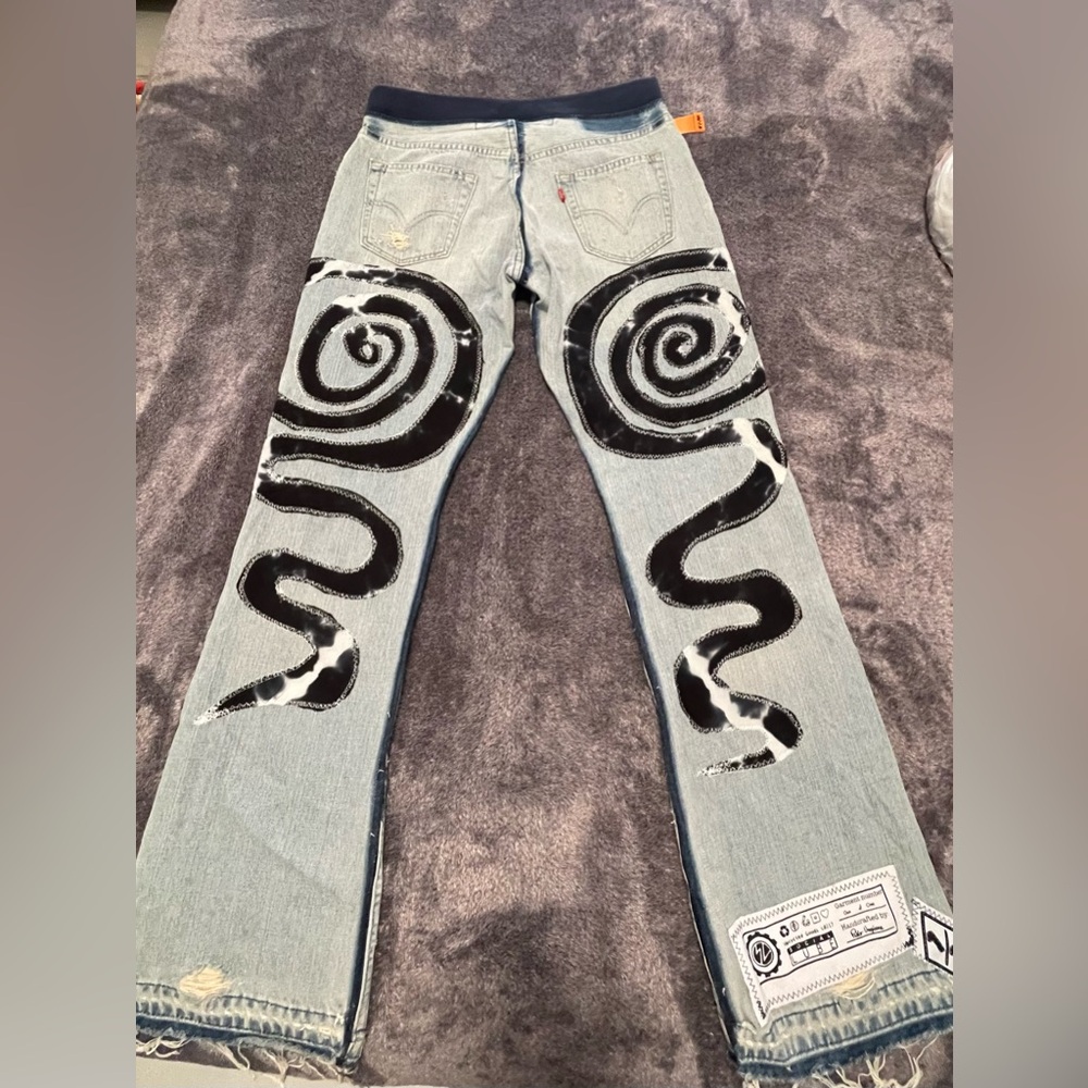 Light Blue Distressed Women's Jeans